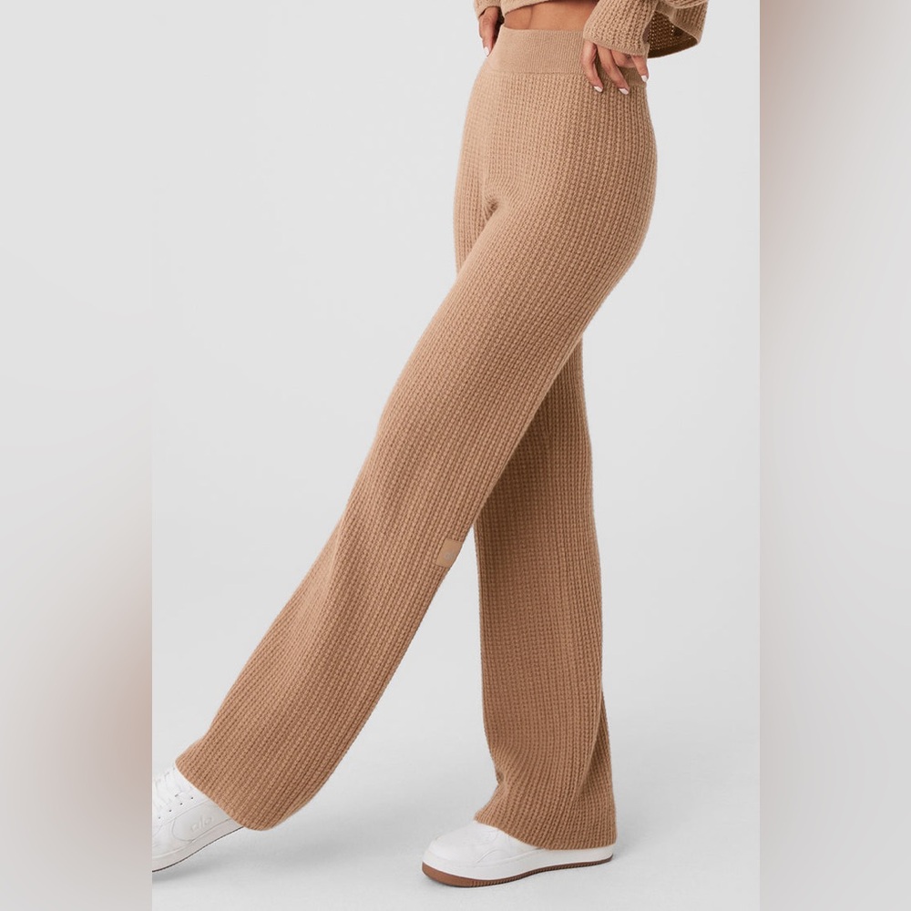 ALO Cashmere High-Waist Plush Waffle Pants